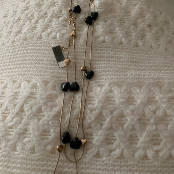 Necklaces - Picture 1 of 8